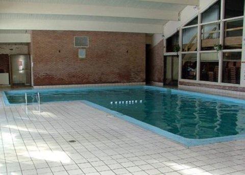 Rodeway Inn Кадилак Екстериор снимка
